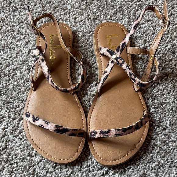 Lulus Shoes - NEW Cheetah Print Sandals